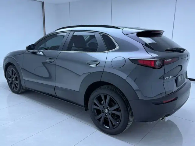 Mazda CX-30 — Фото автомобиля 6