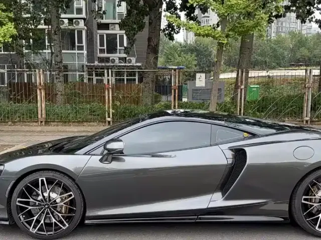 McLaren GT — Фото автомобиля 3