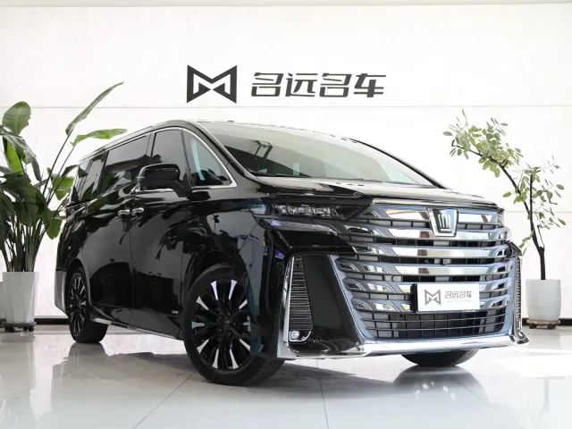 Toyota Vellfire — Фото автомобиля 3