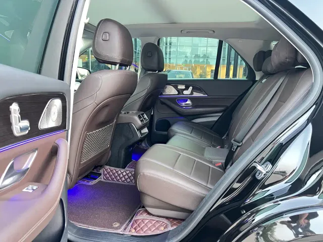 Mercedes-Benz GLE-Class — Фото автомобиля 9