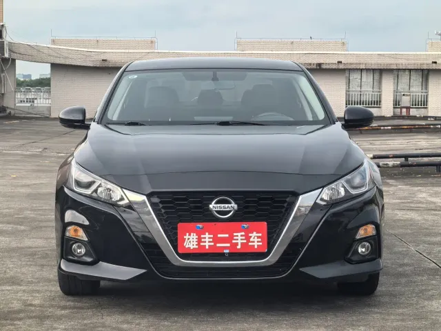 Nissan Teana — Фото автомобиля 2