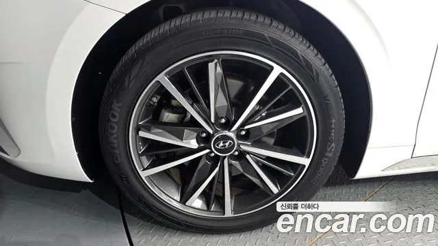 Hyundai Grandeur Новый Grandeur IG — Фото автомобиля 5