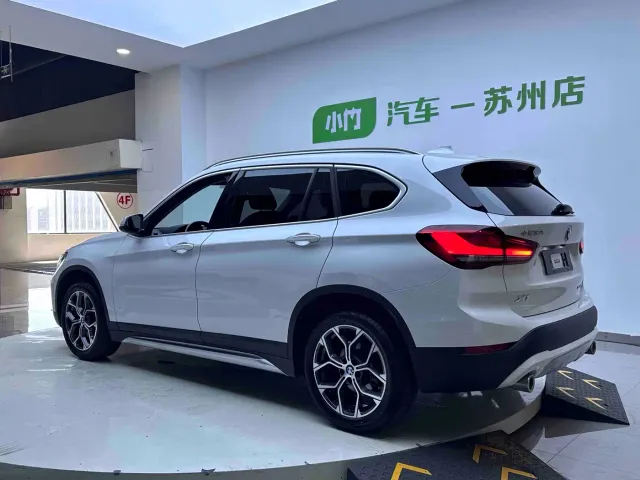 BMW X1 — Фото автомобиля 4