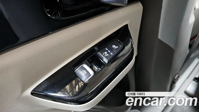 Kia Canival Carnival 4 поколение 7 мест Hi-Limousine — Фото автомобиля 19