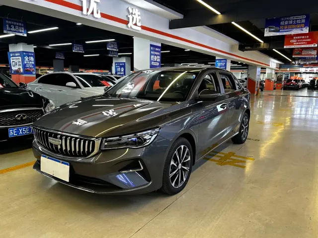 Фотография автомобиля — Geely Emgrand