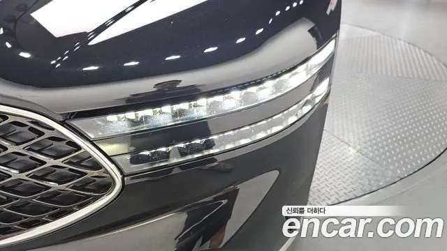Genesis G90 Бензин 3.5 турбо AWD — Фото автомобиля 22