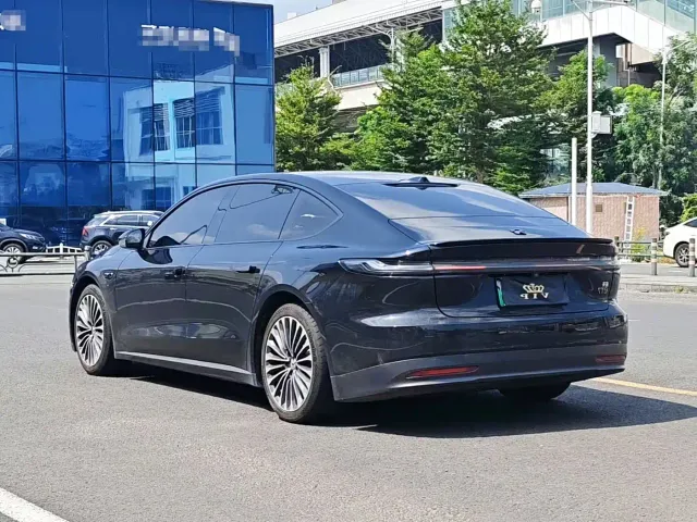 Nio ET7 — Фото автомобиля 7