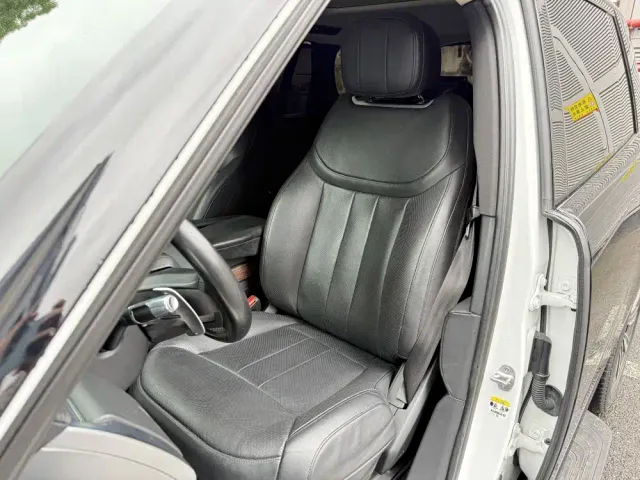 Land Rover Range Rover — Фото автомобиля 5