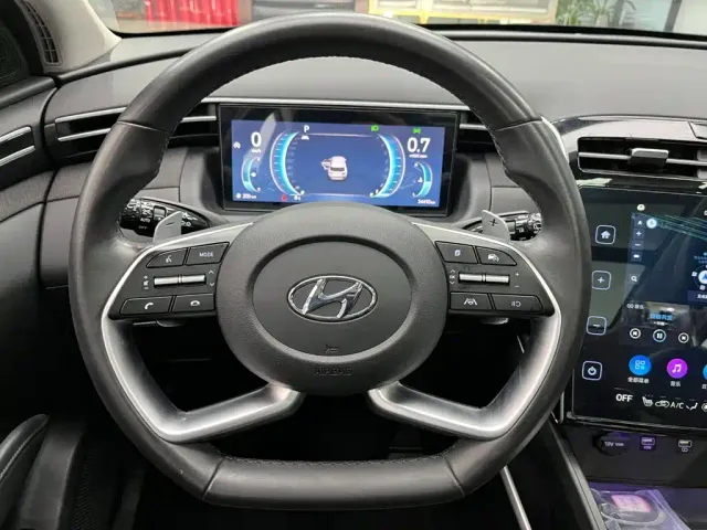Hyundai Tucson — Фото автомобиля 8