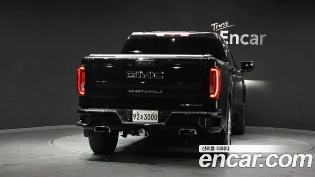 GMC Sierra — Фото автомобиля 4