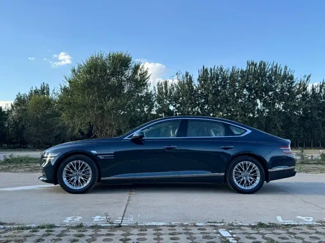 Genesis G80 — Фото автомобиля 7