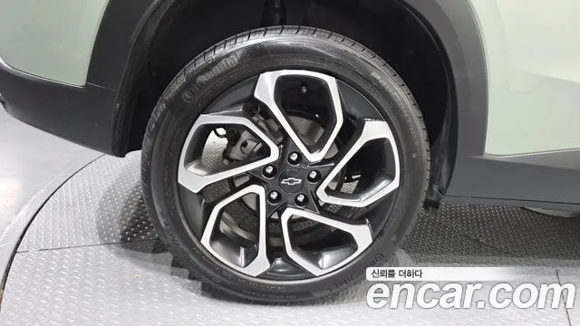 ChevroletGMDaewoo Trax Trax Кроссовер — Фото автомобиля 5