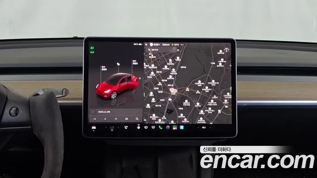 Tesla Model Y — Фото автомобиля 20