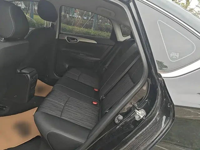 Nissan Sylphy — Фото автомобиля 16