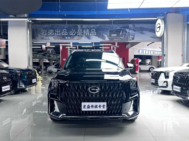 GAC Trumpchi GS8 — Фото автомобиля 5
