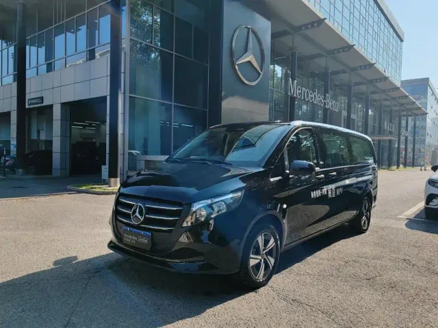 Фотография автомобиля — Mercedes-Benz Vito