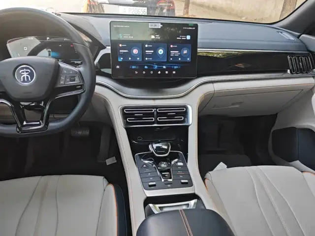 BYD Song PLUS — Фото автомобиля 12