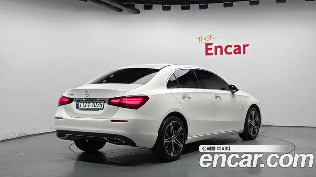 Mercedes-Benz A-Class — Фото автомобиля 2