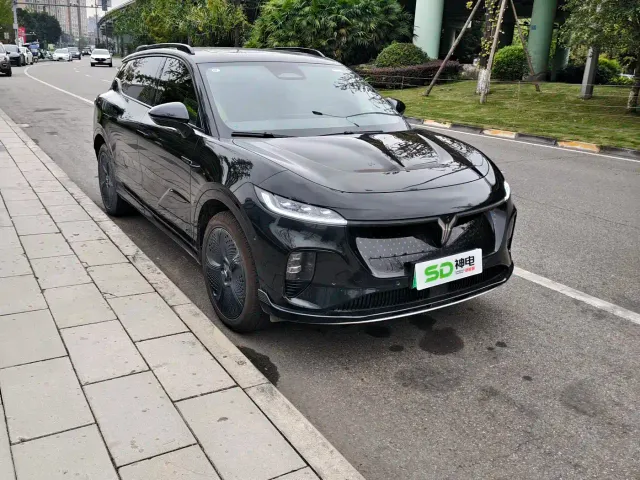 Voyah Zhiyin — Фото автомобиля 3