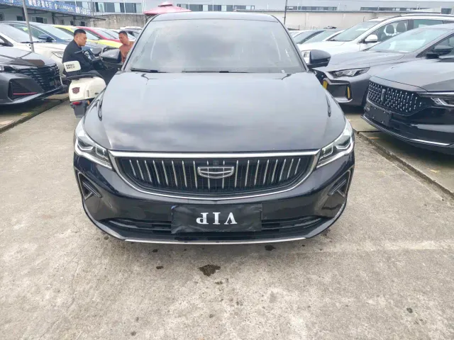 Geely Emgrand — Фото автомобиля 2