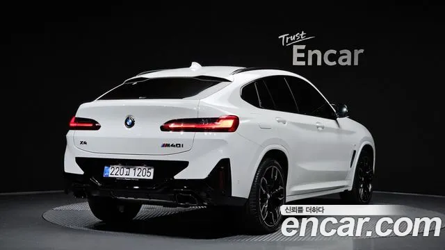 BMW X4 — Фото автомобиля 2