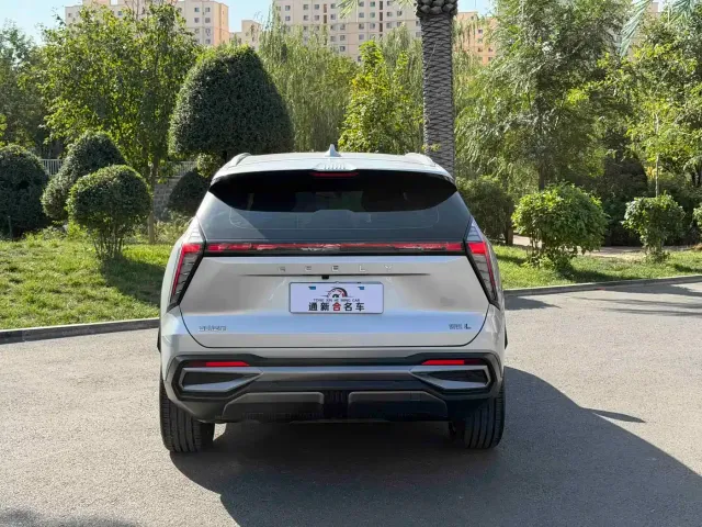 Geely Boyue L — Фото автомобиля 8