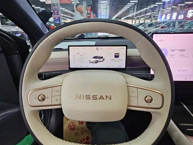 Nissan N6 — Фото автомобиля 11