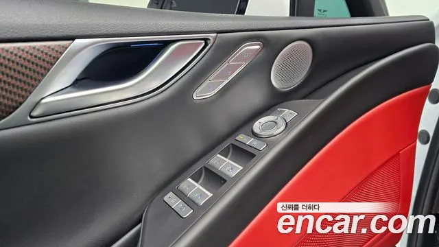 Genesis G80 Бензин 2.5 турбо AWD — Фото автомобиля 24
