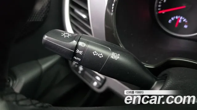 Kia Seltos — Фото автомобиля 28