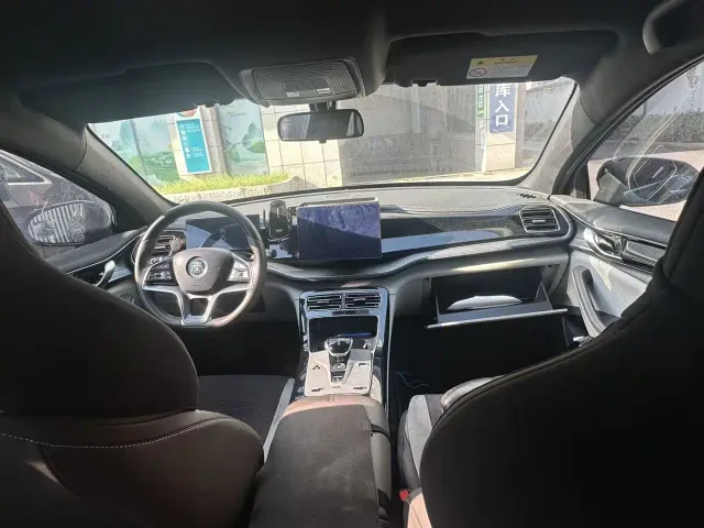 BYD Qin PLUS — Фото автомобиля 3