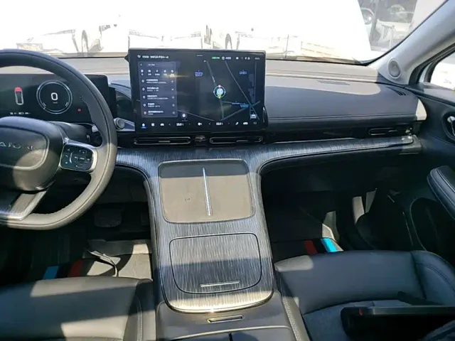 GAC Aion S MAX — Фото автомобиля 12