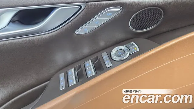 Genesis G80 RG3 — Фото автомобиля 30