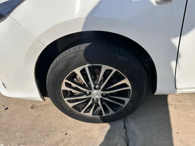 Toyota Vios — Фото автомобиля 4