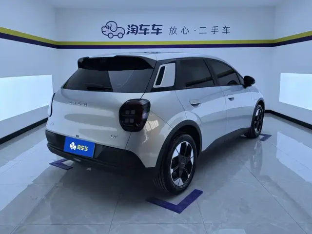 GAC Aion UT — Фото автомобиля 3