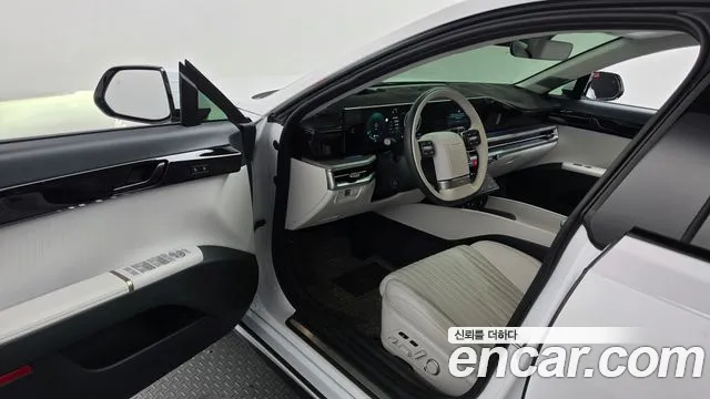 Hyundai Grandeur GN7 — Фото автомобиля 15