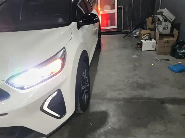 Kia KX1 — Фото автомобиля 14