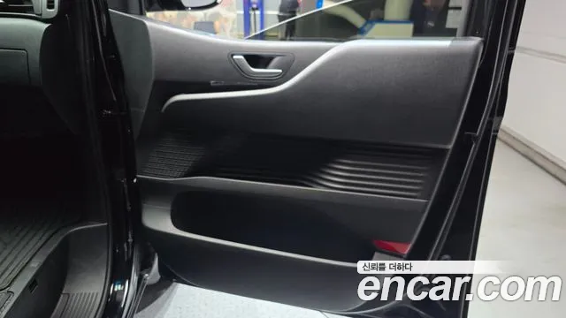 Hyundai Staria Staria Карго 5 мест — Фото автомобиля 25