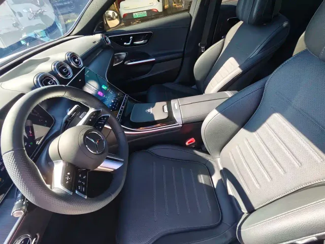 Mercedes-Benz C-Class — Фото автомобиля 11