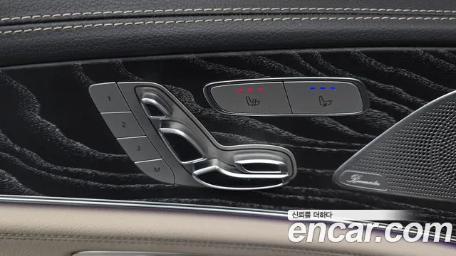 Mercedes-Benz CLS-Class — Фото автомобиля 26