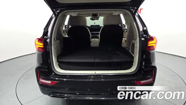 KG_Mobility_Ssangyong Rexton Rexton Arena Дизель 2.2 4WD — Фото автомобиля 13