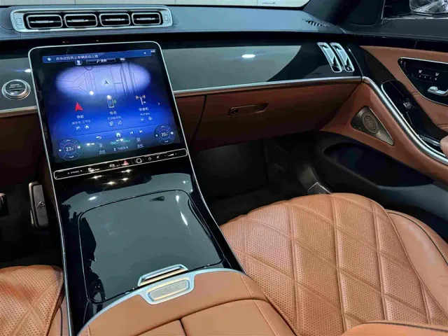 Mercedes-Benz Maybach S-Class — Фото автомобиля 15