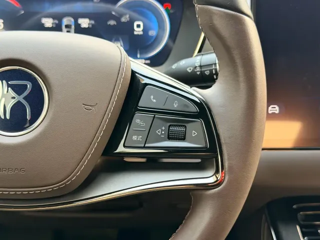 BYD Han — Фото автомобиля 17