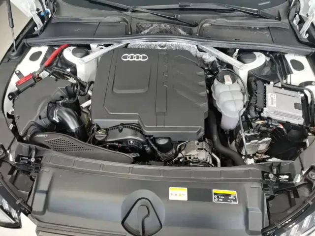 Audi A4L — Фото автомобиля 24