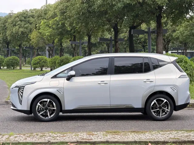 GAC Aion Y — Фото автомобиля 17
