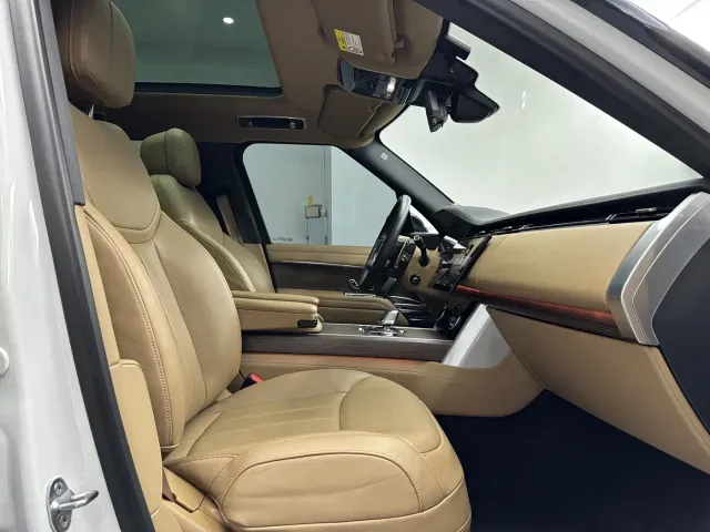 Land Rover Range Rover — Фото автомобиля 11