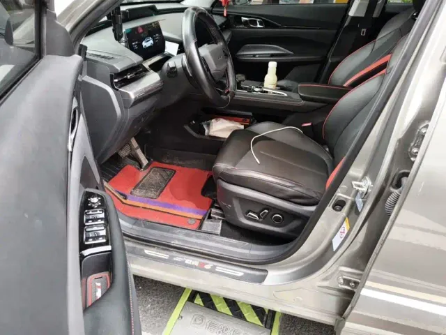 Changan Z6 — Фото автомобиля 13