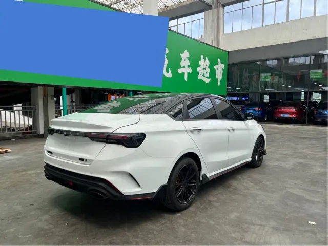 Geely Binrui — Фото автомобиля 9