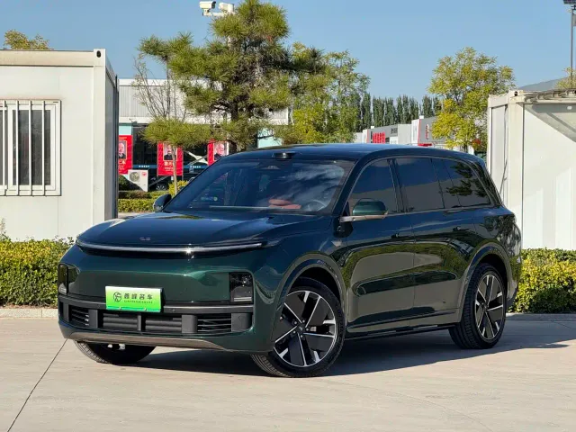 Фотография автомобиля — Li Auto L9