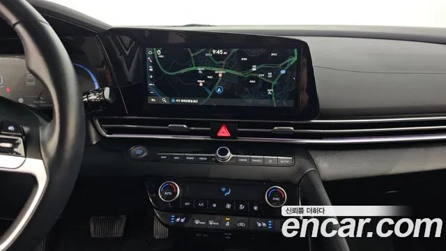Hyundai AVANTE Новый Avante (CN7) — Фото автомобиля 15