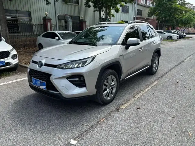 Фотография автомобиля — Toyota Wildlander